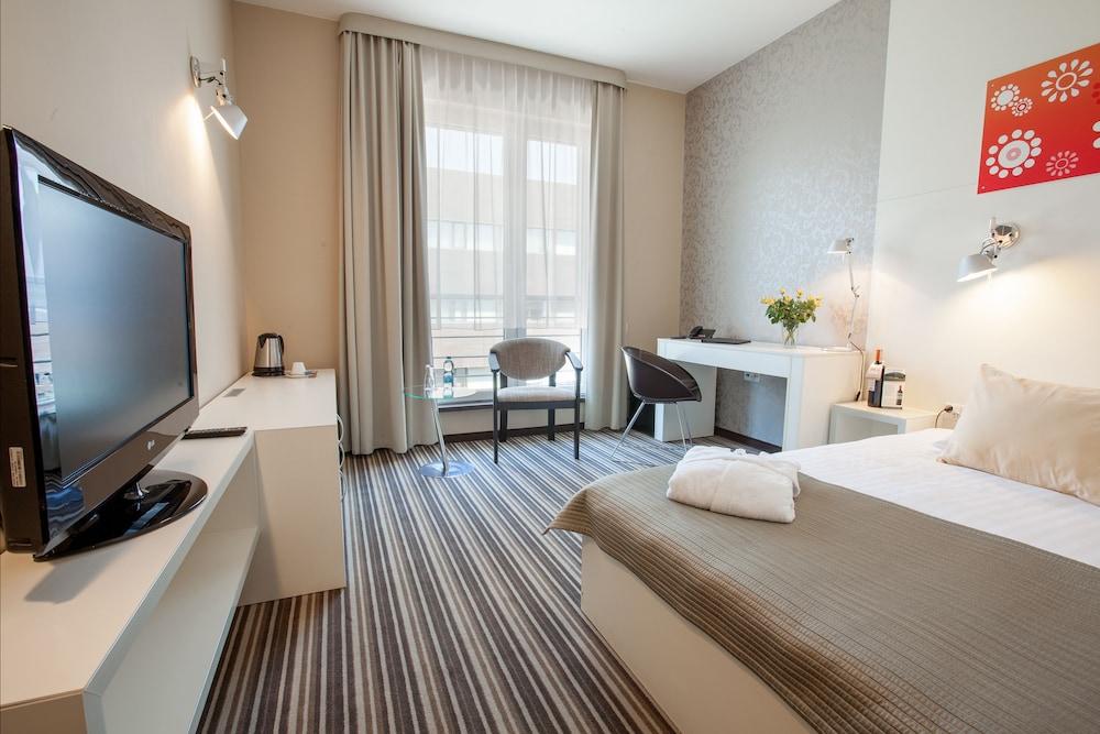 Park Diament 4*
